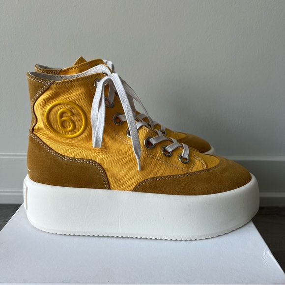 Maison Margiela MM6 high top yellow canvas sneakers - Picture 4 of 9